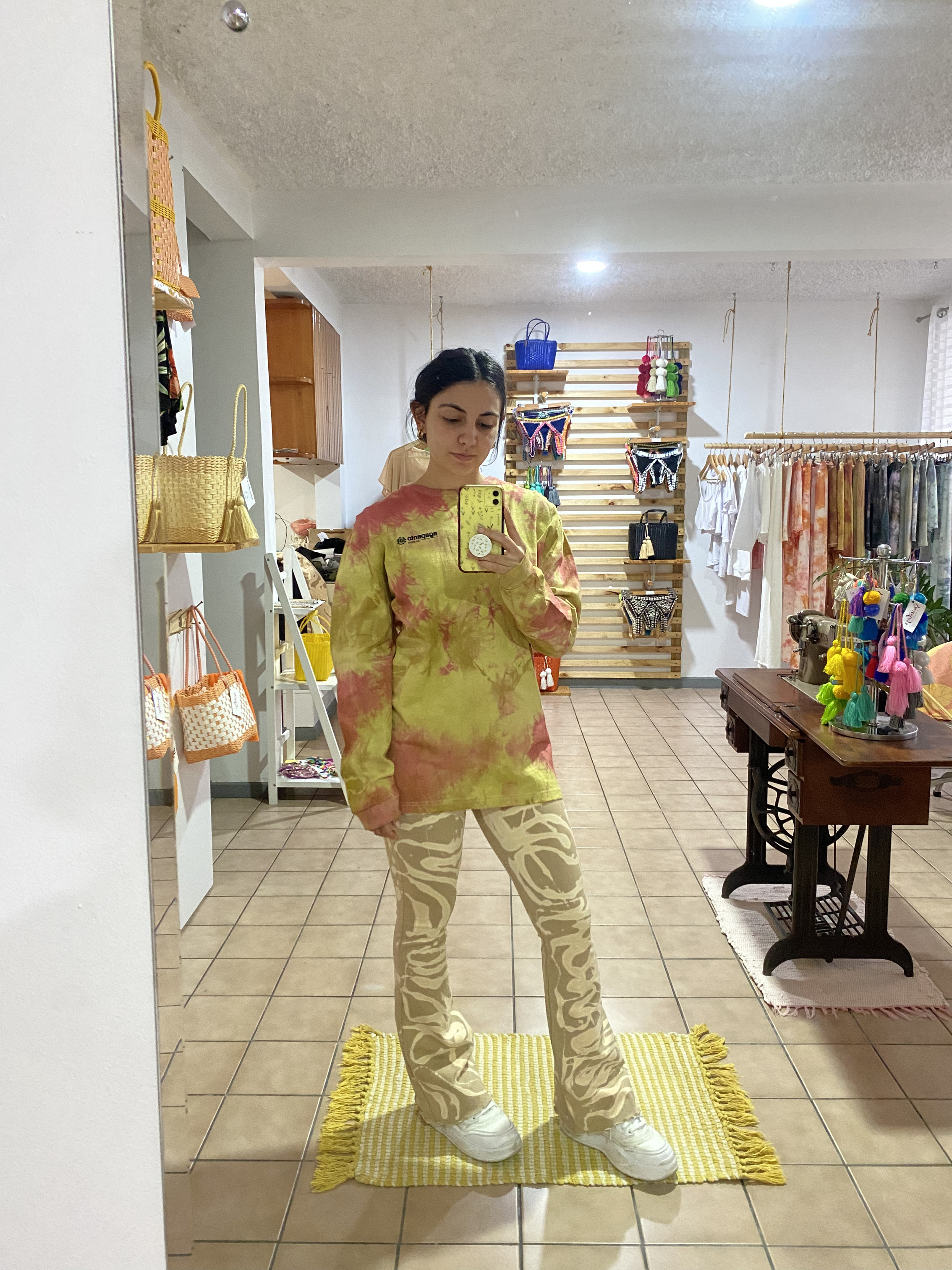 Pantalon Campana Beige Swirl – foto 5